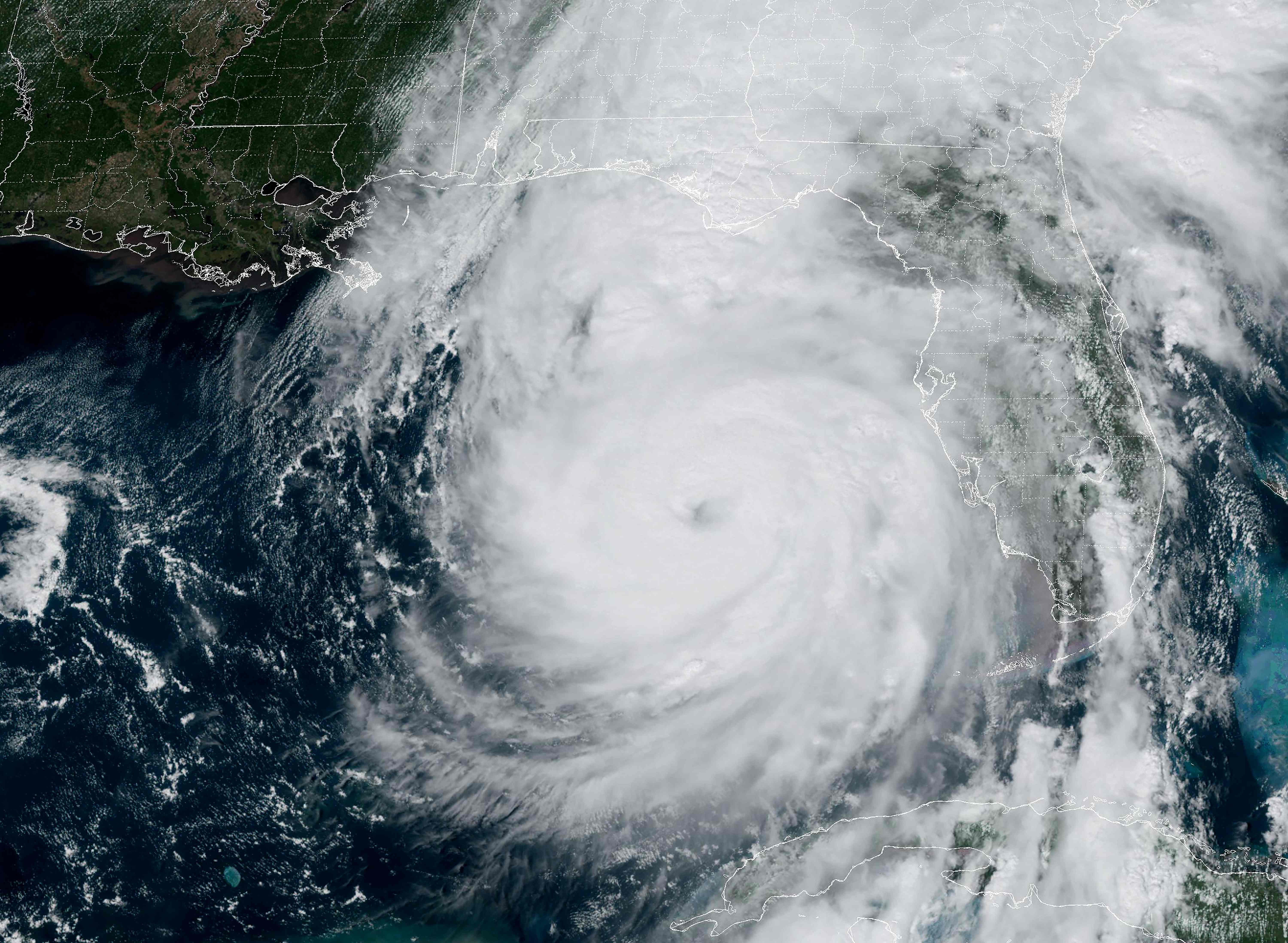 El huracán Helene está próximo a impactar en Florida.