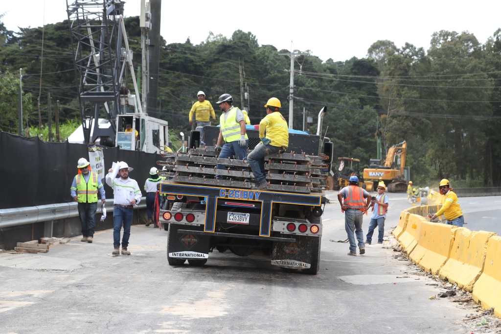 Carretera a El Salvador - Cierre por construccion de primer puente en ruta a El Salvador 8 septimbre 2024 (7)