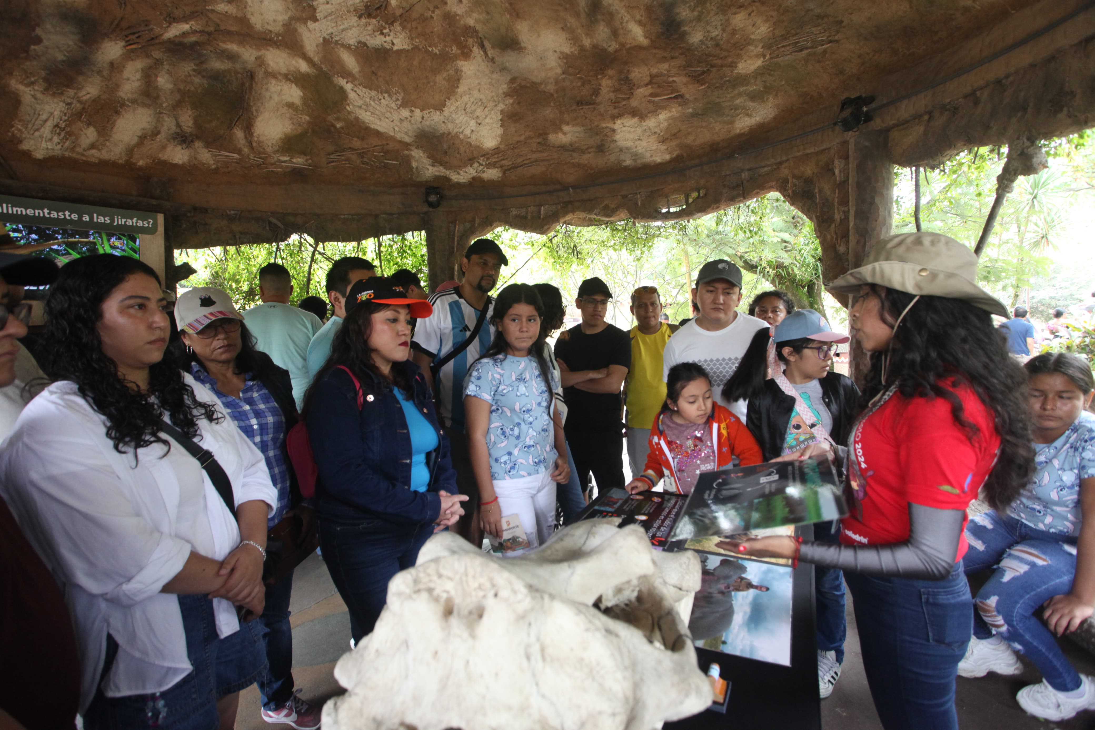 El Parque Nacional Zoológico La Aurora celebra sus 100 años