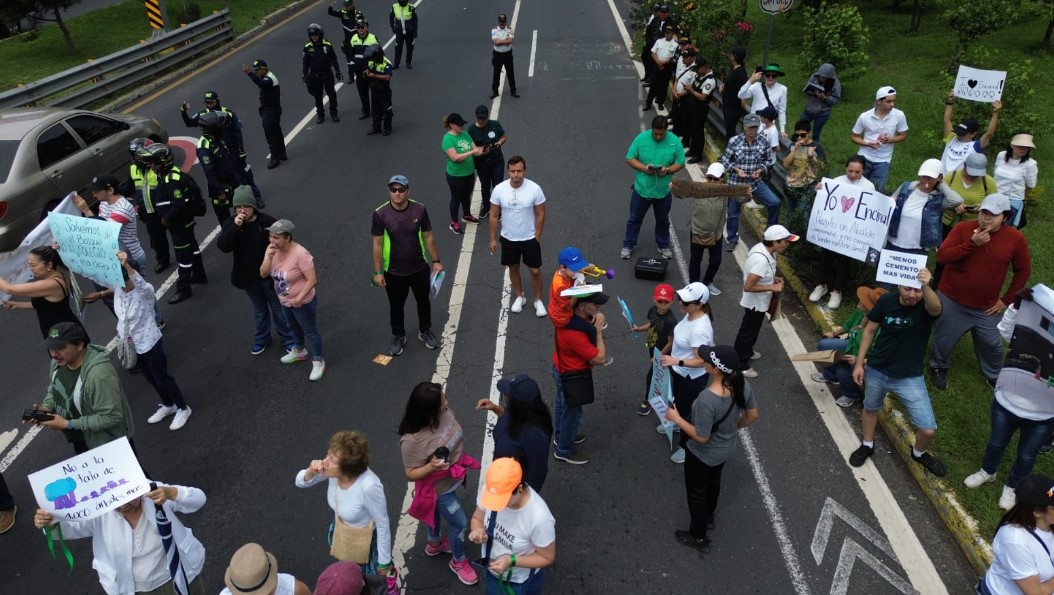 Protesta en la Roosevelt