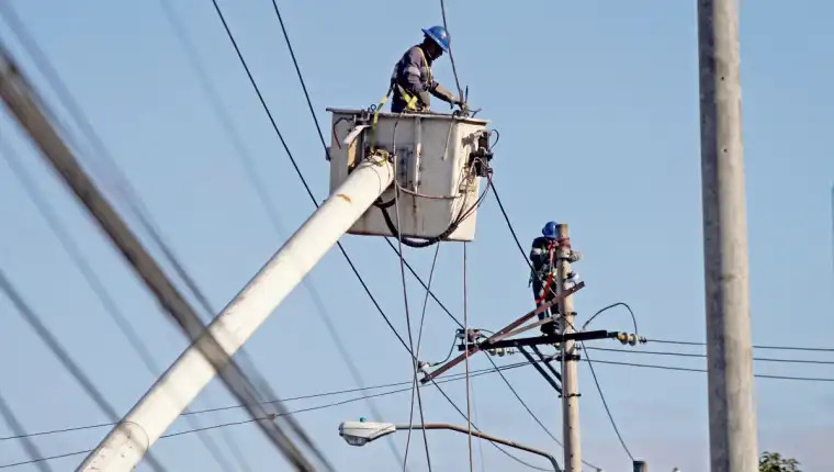 El municipio de Huehuetenango cuenta con su propia empresa, que brinda el servicio de distribución electricidad. (Foto, Prensa Libre: Hemeroteca PL).