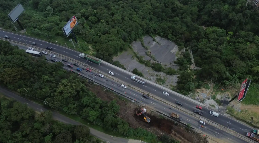 Tener al día los datos de la red vial de Guatemala influye sobre la construcción de nuevas vías y el mantenimiento. (Foto Prensa Libre: Hemeroteca PL)