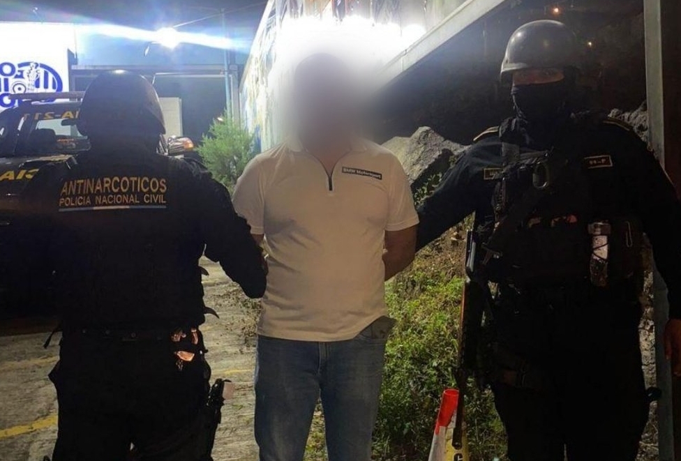 Detenido en ruta a El Salvador a colombiano con fines de extradición por narcotráfico