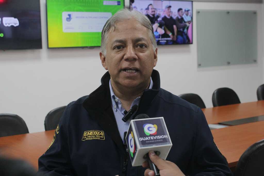 Hector Flores gerente general de Emetra proyecto de carril exclusivo de motos