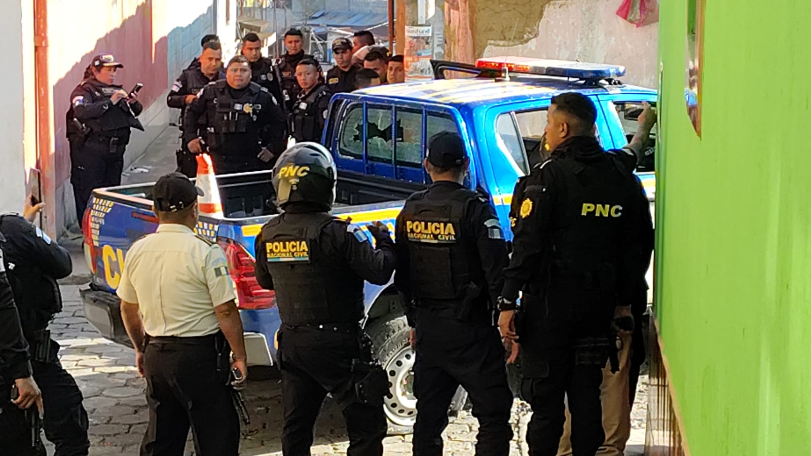 Dos policías heridos San Andrés Itzapa