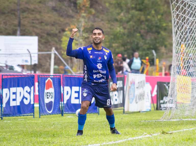 Cobán Imperial se impone a Deportivo Zacapa que sigue sin ganar en el Apertura 2