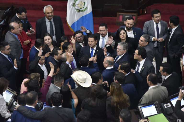 Diputados aprueban ley para que alcaldes ejecuten en el 2