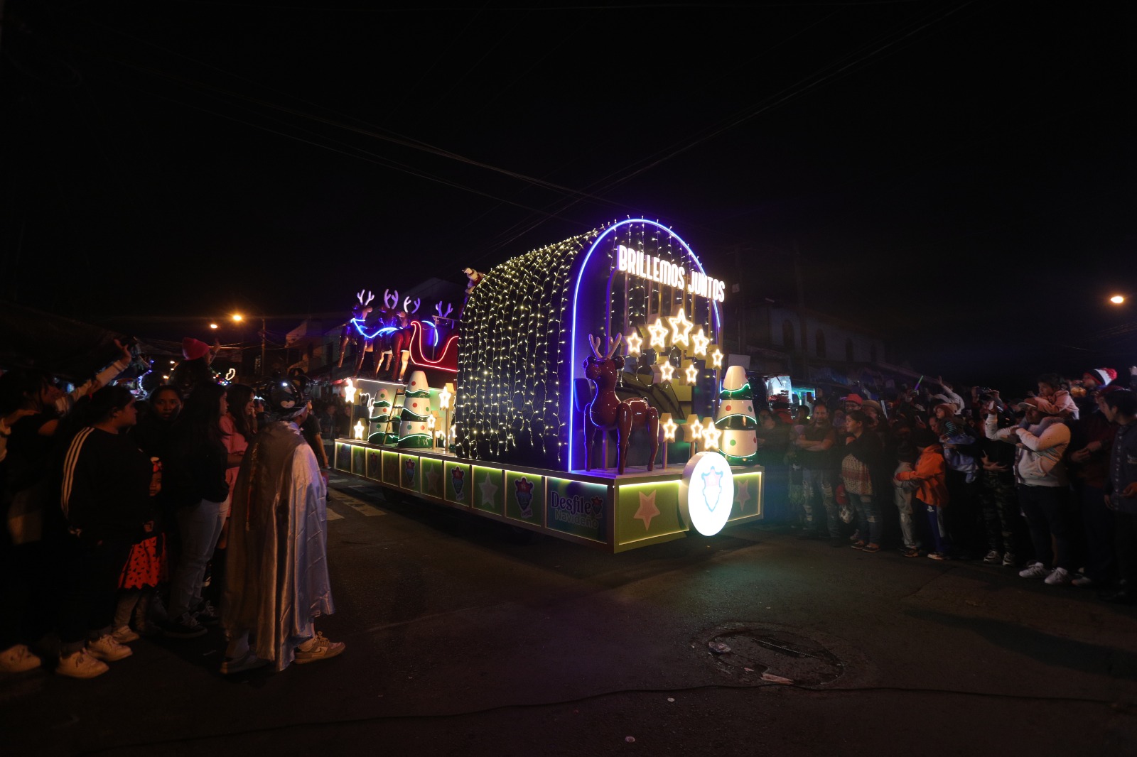 recorrido del desfile navideño en Guatemala