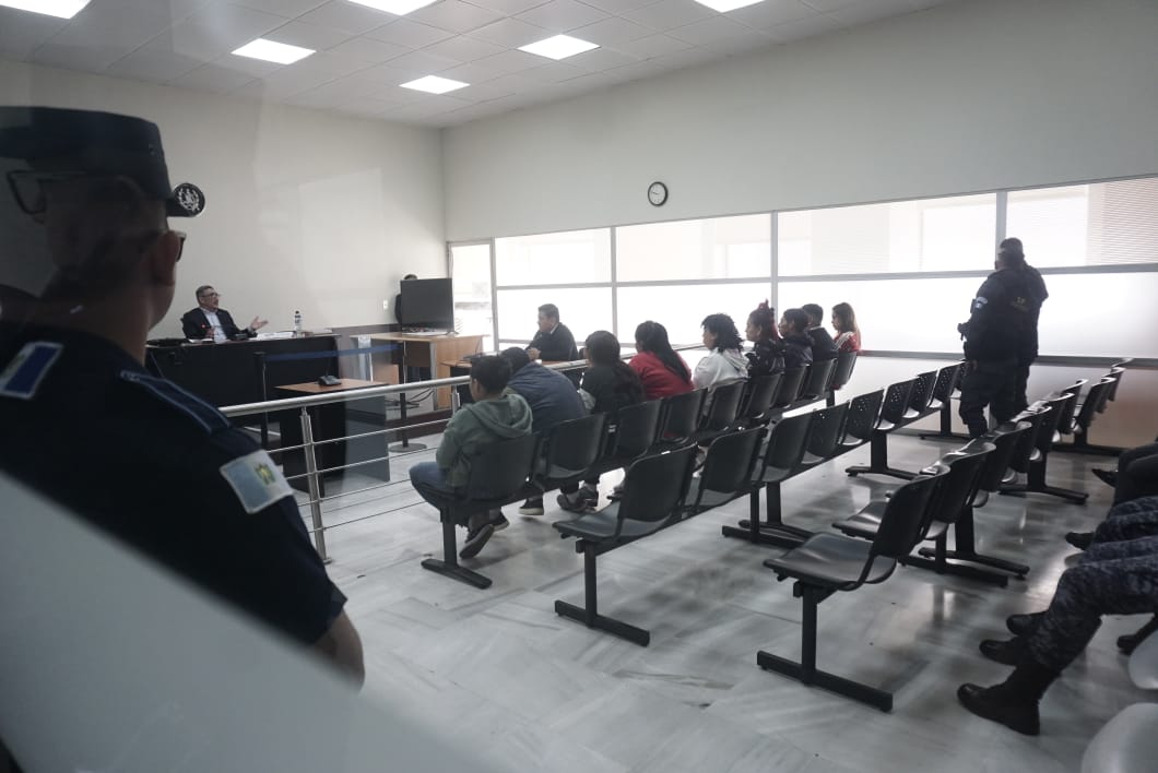 Este jueves 5 de diciembre se realizó la audiencia de motivos de detención de presuntos pandilleros de la Mara Salvatrucha. (Foto Prensa Libre: Daniel Samayoa)