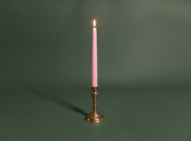 vela rosa para la oración del tercer domingo de adviento