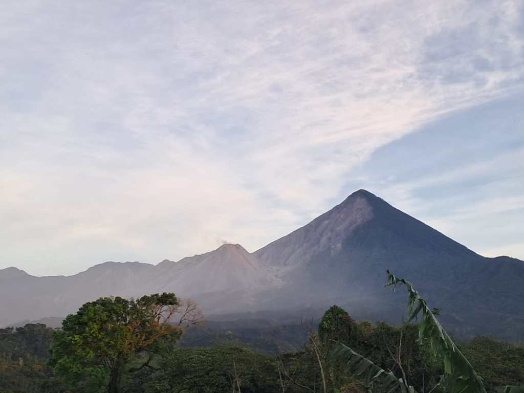 volcan santiaguito guatemala diciembre 2024