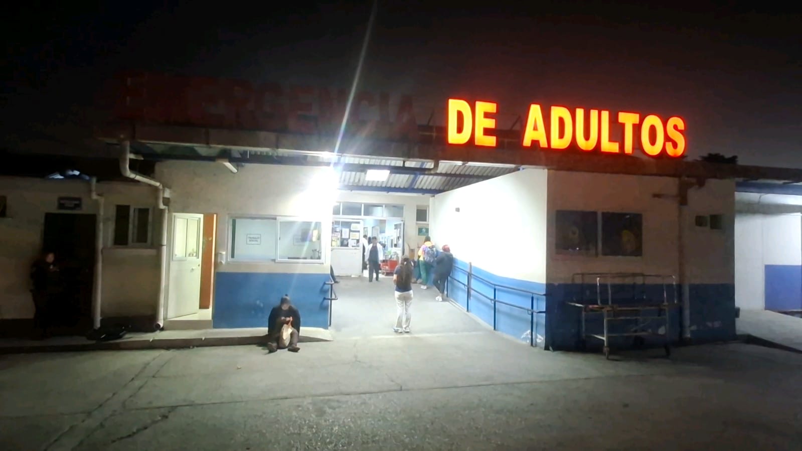 Una de las áreas afectadas por la falta de agua en el Hospital Roosevelt es la Emergencia de adultos. (Foto Prensa Libre: Cortesía)