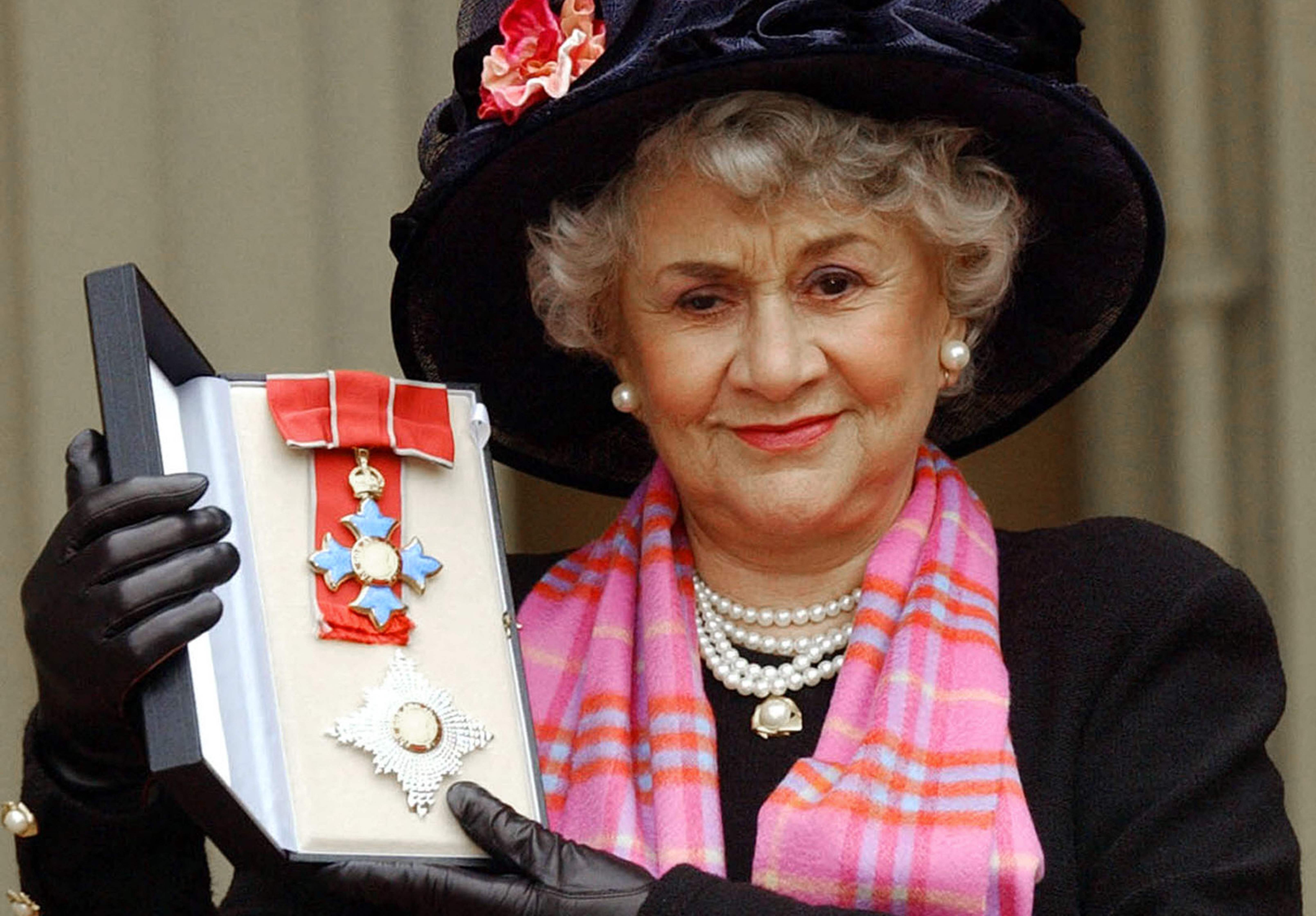 Muere la actriz británica nominada al Óscar Joan Plowright, considerada como una leyenda del teatro y la pantalla.