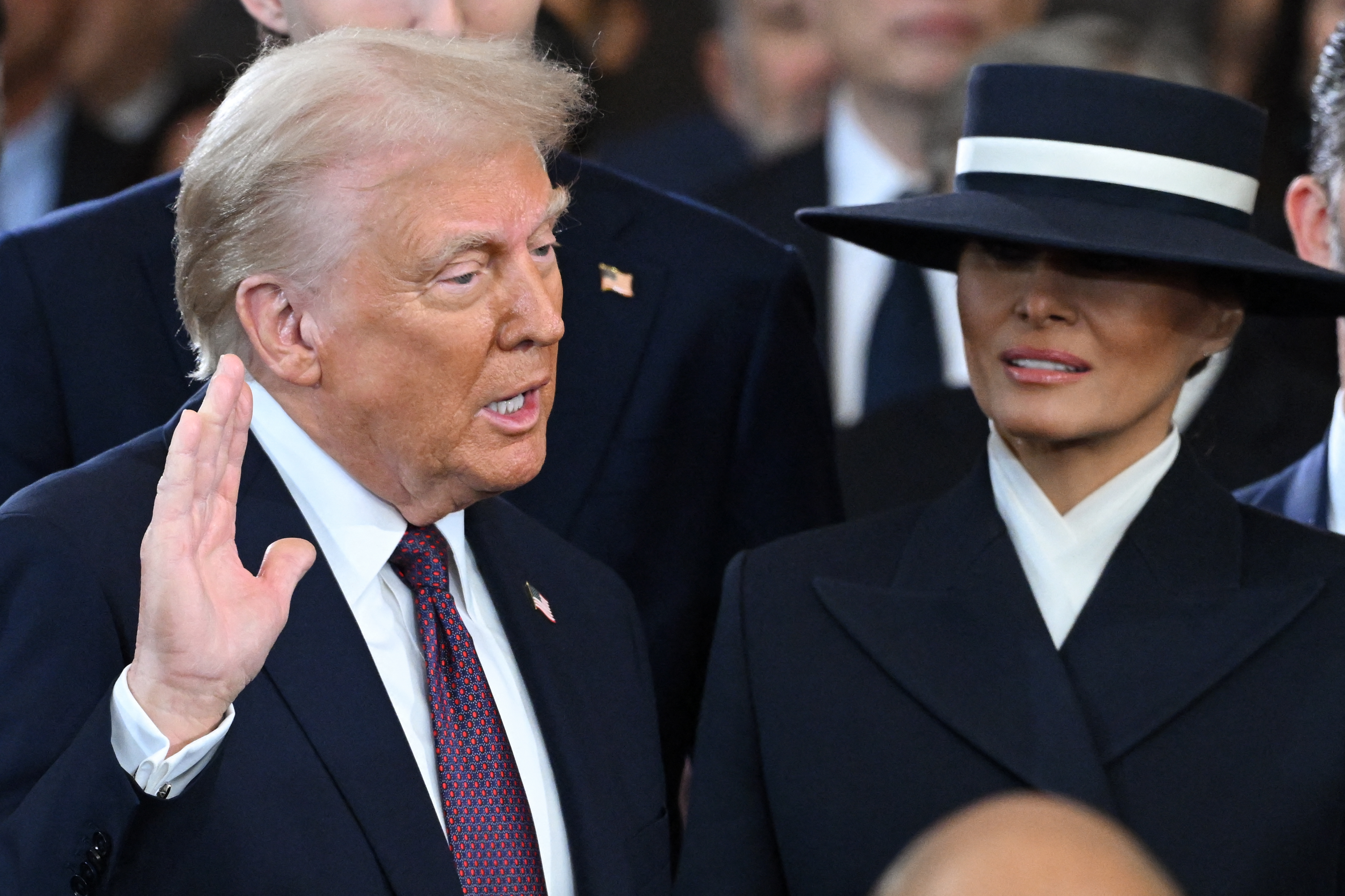 Donald Trump durante su juramentación como presidente de Estados Unidos. (Foto Prensa Libre: AFP)