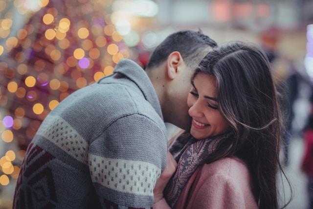 el love bombing puede darse en parejas u otros vínculos