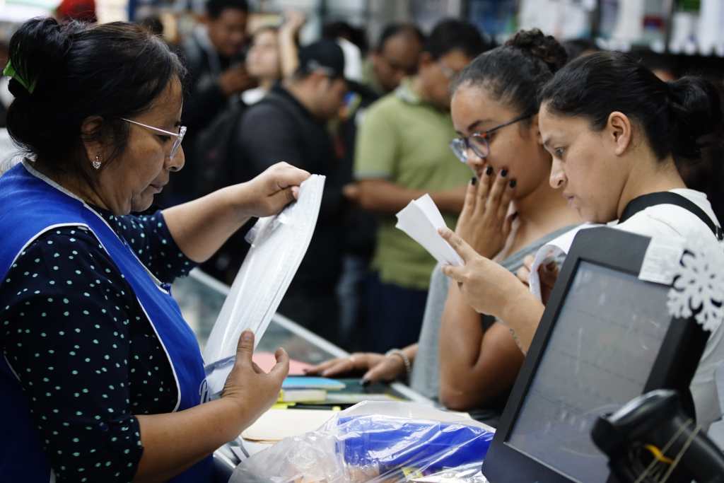 útiles escolares, inicio de clases 2025